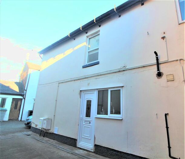 1 Bedroom Flat To Rent In Cambrian Place, Beatrice Street, Oswestry, SY11