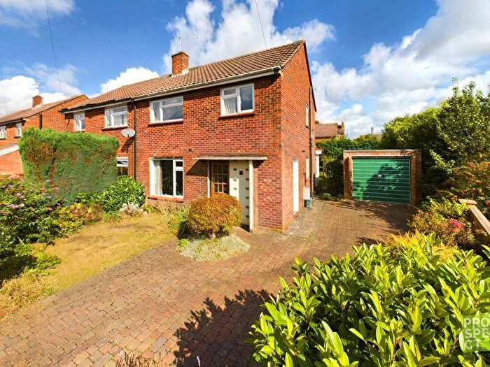 3 Bedroom Semi-Detached House For Sale In Horseshoe Close, Camberley, Surrey, GU15