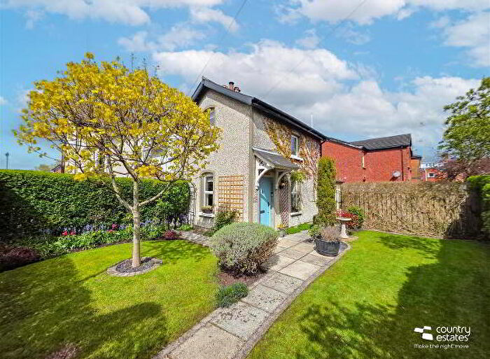 2 Bedroom Semi-Detached House For Sale In Park Avenue, Belfast, BT4