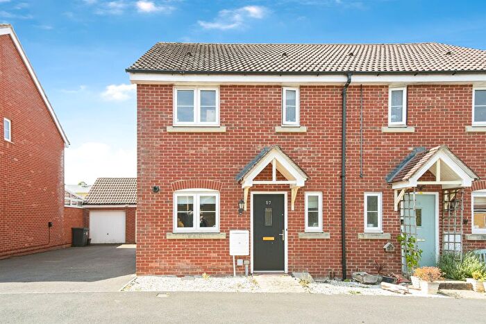 3 Bedroom Semi-Detached House For Sale In Castle Well Road, Old Sarum, Salisbury, SP4