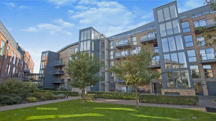 2 Bedroom Flat To Rent In Ruckholt Road, London, E10