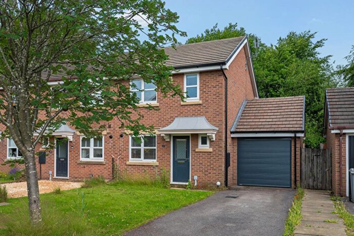 3 Bedroom End Of Terrace House For Sale In Glenside Drive, Wilmslow, SK9