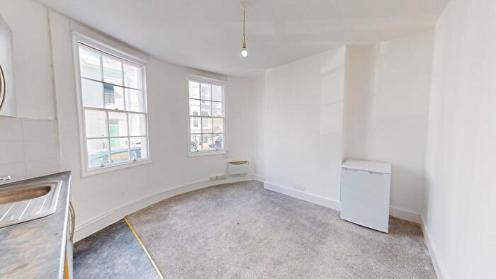 Studio To Rent In Montpelier Street, City Centre, Brighton, BN1