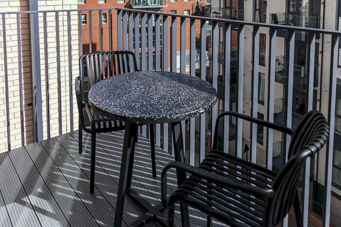 1 Bedroom Flat To Rent In Desborough Road, High Wycombe, HP11