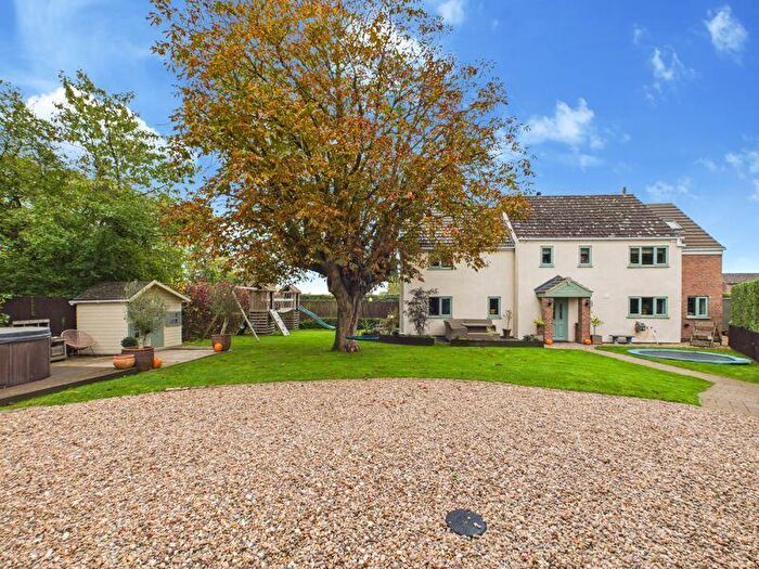 4 Bedroom Detached House For Sale In Mill Cottage, Main Road, Stickford, Boston, PE22