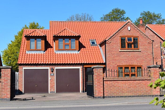 5 Bedroom Detached House For Sale In Hemplands Lane, Sutton On Trent, NG23