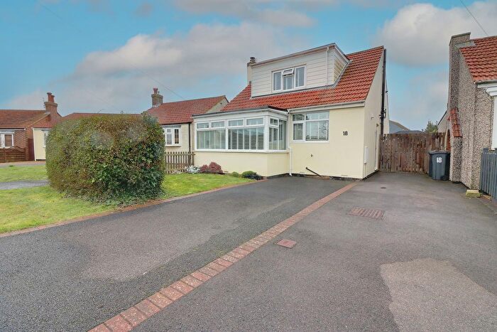 3 Bedroom Detached House For Sale In Sea Front Estate, Hayling Island, PO11