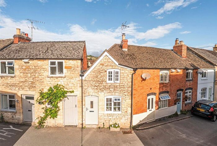 1 Bedroom Cottage For Sale In Bull Lane, Winchcombe, GL54