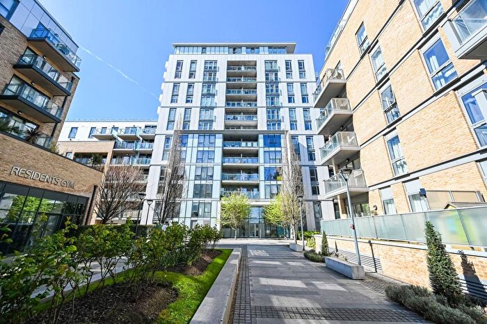 3 Bedroom Flat For Sale In New Festival Avenue, Limehouse, London, E14