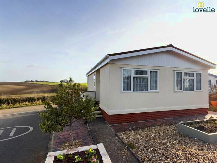1 Bedroom House For Sale In Kingsmead Park, Swinhope, Market Rasen, Lincolnshire, LN8