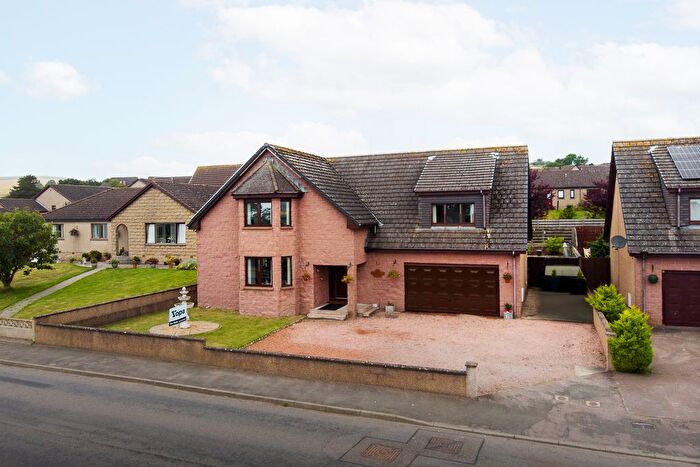 5 Bedroom Detached House For Sale In Montrose Road, Inverbervie, DD10