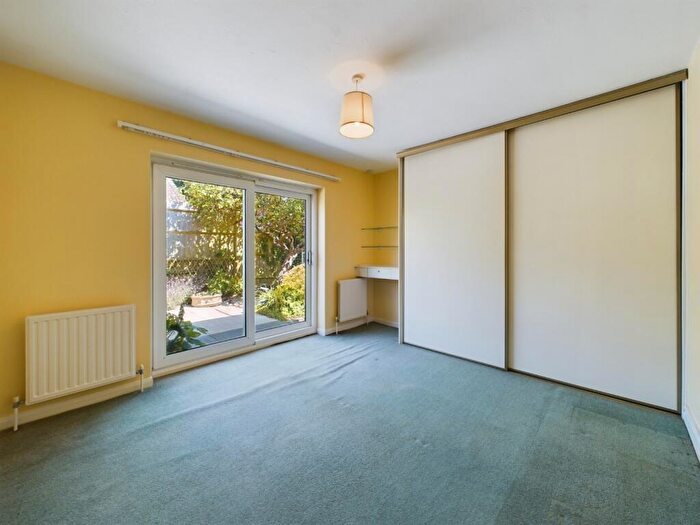 4 Bedroom Detached Bungalow For Sale In Spring Lane, Flore, Northampton, NN7