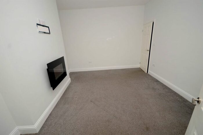 2 Bedroom Flat For Sale In Gordon Road, South Shields, NE34