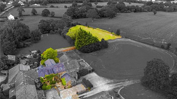 5 Bedroom Barn Conversion For Sale In Cuerdale Lane, Samlesbury, Preston, Lancashire, PR5