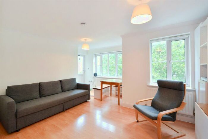 2 Bedroom Flat To Rent In Wesley Court, Webster Road, London, SE16