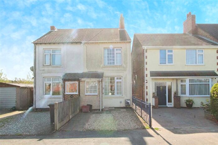 3 Bedroom Semi-Detached House For Sale In Battram Road, Ellistown, Coalville, Leicestershire, LE67