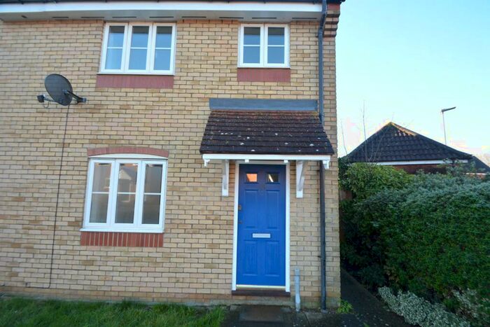 3 Bedroom Semi-Detached House To Rent In Speedwell Road, Wymondham, NR18