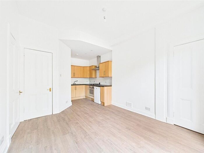 1 Bedroom Apartment To Rent In Wardlaw Street, Gorgie, Edinburgh, EH11