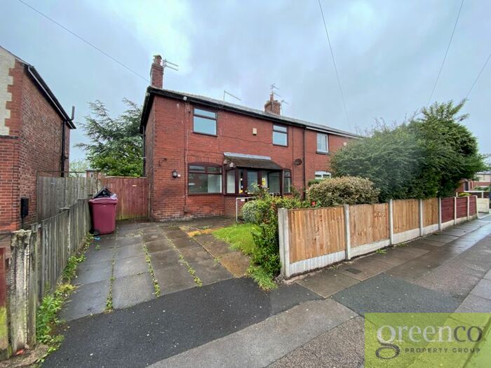 3 Bedroom Semi-Detached House To Rent In Laburnum Road, Farnworth, Bolton, BL4