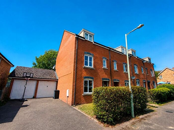4 Bedroom Semi-Detached House To Rent In Mildenhall, Bury St. Edmunds, Suffolk, IP28
