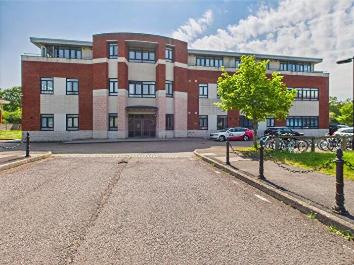 1 Bedroom Flat To Rent In Lime Tree Way, Chineham, Basingstoke, RG24