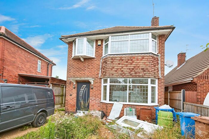 3 Bedroom Detached House For Sale In Arlington Drive, Alvaston, Derby, DE24