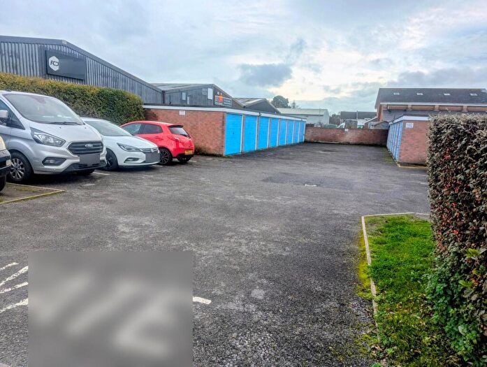 2 Bedroom Apartment To Rent In Fairmile Road, Christchurch, BH23