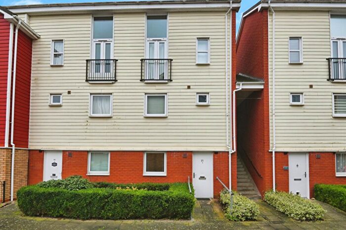 1 Bedroom Apartment For Sale In Merlin Walk, Birmingham, B35
