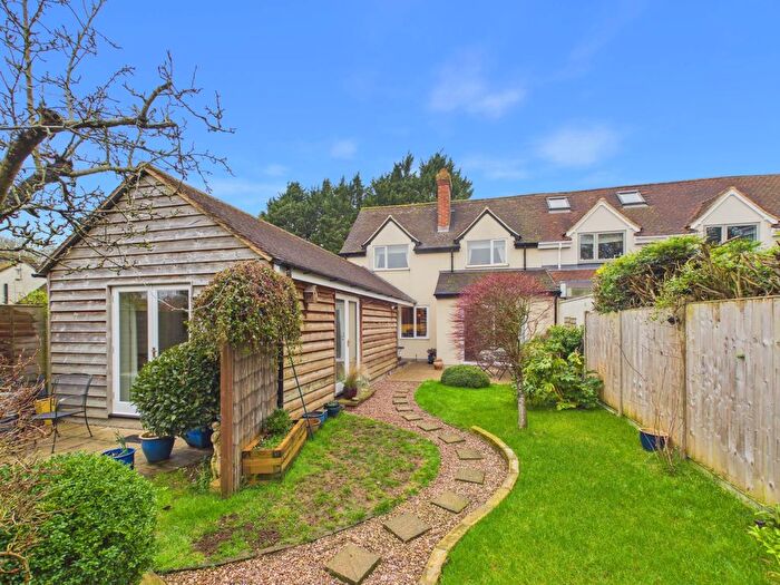 3 Bedroom Semi-detached House For Sale In Station Road, Haddenham, HP17
