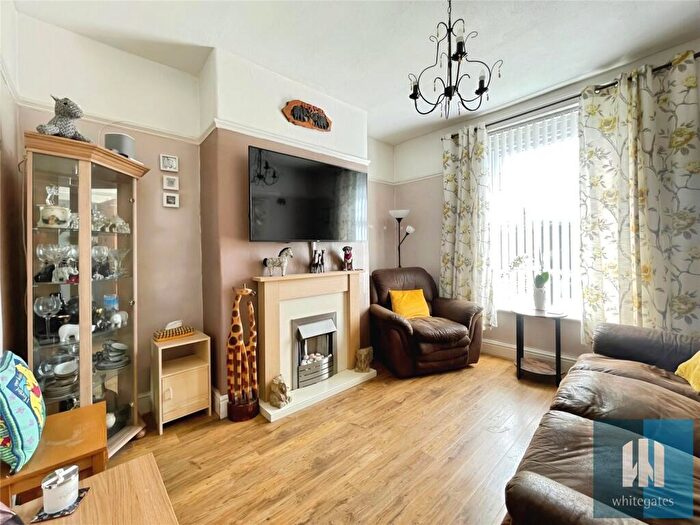 3 Bedroom Terraced House For Sale In Deighton Road, Deighton, Huddersfield, HD2