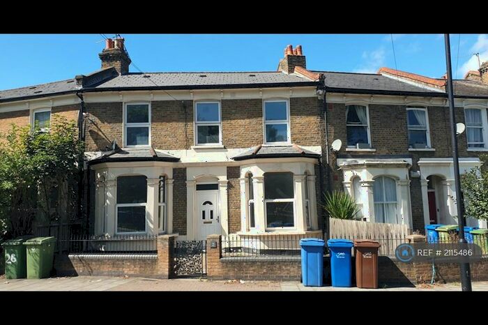 5 Bedroom Terraced House To Rent In Meeting House Lane, London, SE15