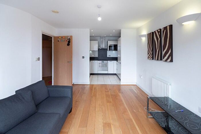 1 Bedroom Apartment To Rent In Canada Water, London, SE16