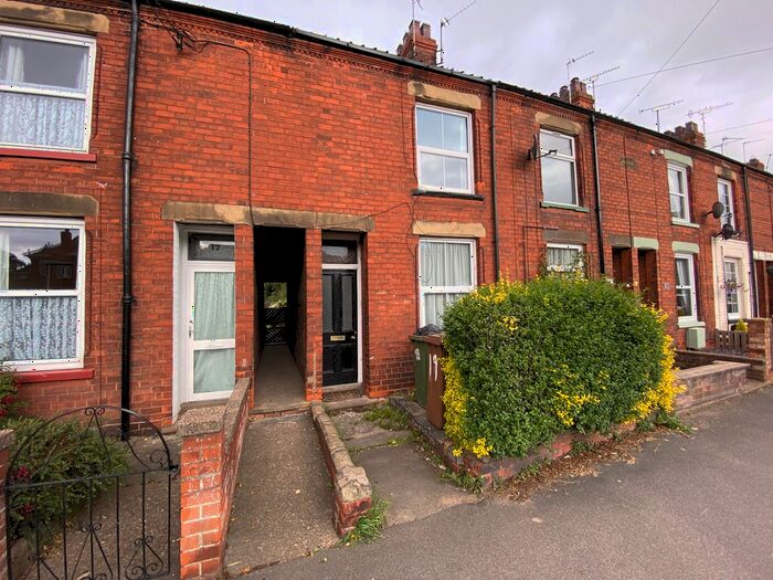 2 Bedroom Terraced House To Rent In Barrow Road, Barton-Upon-Humber, DN18