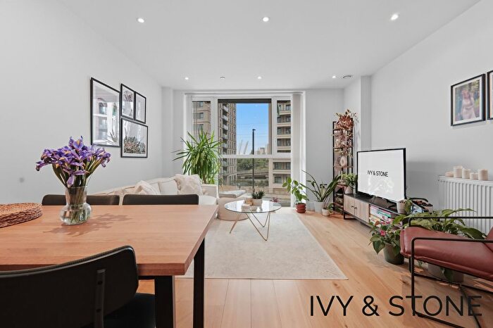 1 Bedroom Flat For Sale In Caxton Street North, London, Greater London, E16