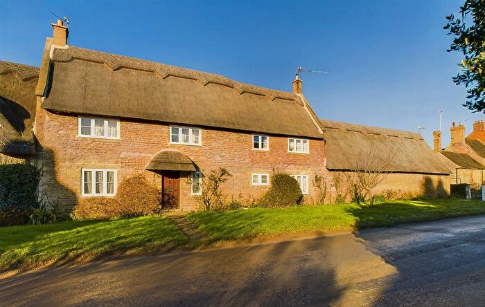 3 Bedroom Cottage To Rent In Cherry Orton Road, Orton Waterville, Peterborough, PE2