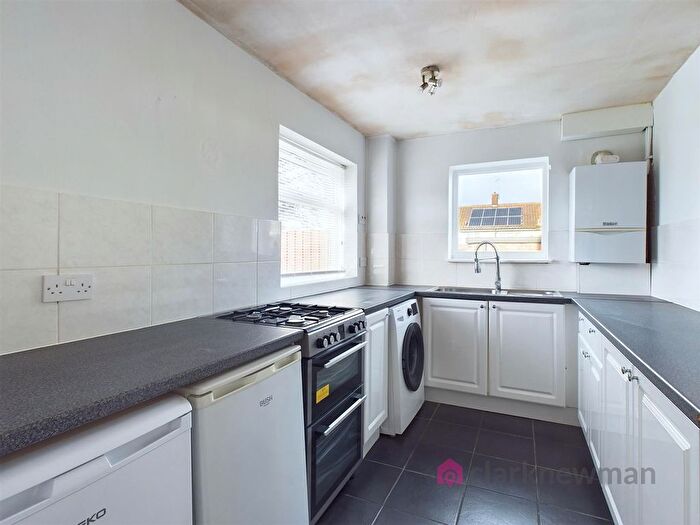 2 Bedroom End Of Terrace House To Rent In Carters Mead, Harlow, CM17