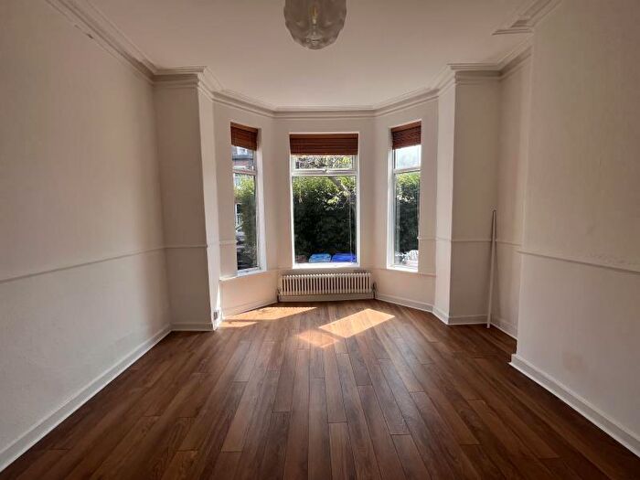 1 Bedroom Apartment To Rent In , Warwick Road, M21