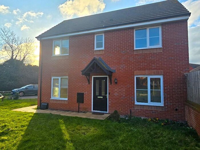 3 Bedroom Detached House To Rent In Slough Pasture, Bedworth, CV12