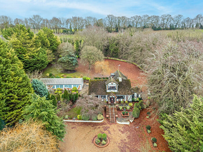 4 Bedroom Detached House For Sale In Delmer End Lane, Flamstead, St. Albans, Hertfordshire, AL3