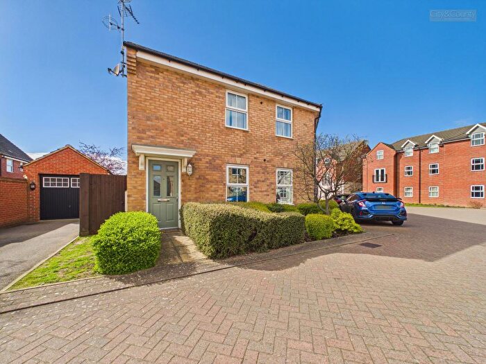 2 Bedroom Maisonette For Sale In Verde Close, Eye, Peterborough, PE6