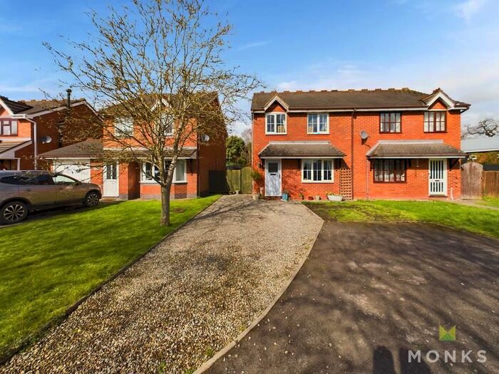 3 Bedroom Semi-Detached House For Sale In Barley Meadows, Llanymynech, SY22