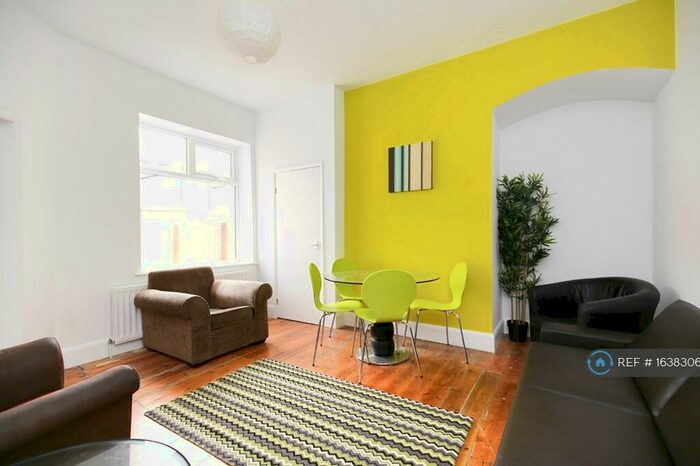6 Bedroom Terraced House To Rent In Falmouth Road, Newcastle Upon Tyne, NE6