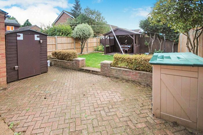 2 Bedroom Semi-Detached House For Sale In Saltersgate Close, Lower Earley, Reading, RG6