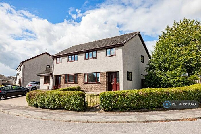 3 Bedroom Semi-Detached House To Rent In Gleneagles Avenue, Bridge Of Don, Aberdeen, AB22