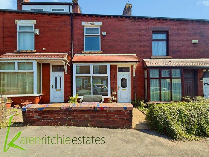 2 Bedroom Terraced House For Sale In Hastings Road, Bolton, BL1