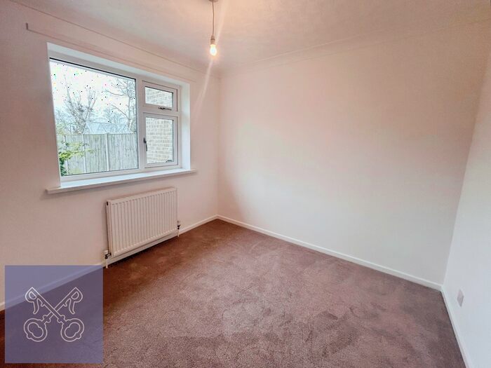 2 Bedroom Bungalow For Sale In Brevere Road, Hedon, Hull, East Yorkshire, HU12