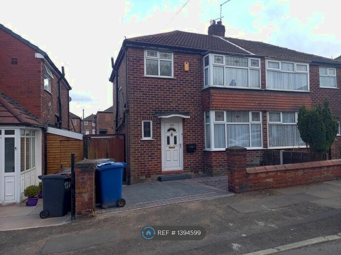 3 Bedroom Semi-Detached House To Rent In Downham Crescent, Prestwich, Manchester, M25