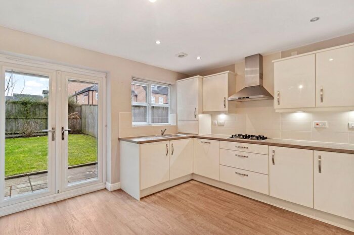 2 Bedroom End Of Terrace House For Sale In Gilbert Drive, Warrington, WA4 - Photo 3