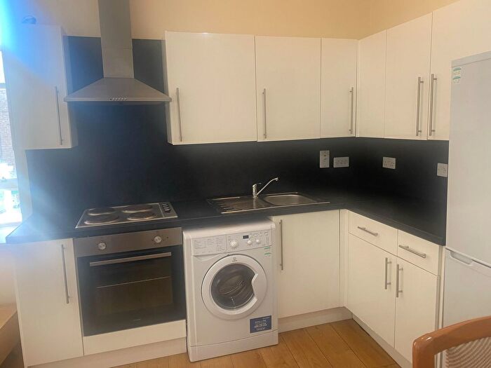 3 Bedroom Flat To Rent In Exchange Street, Dundee (City Centre), DD1