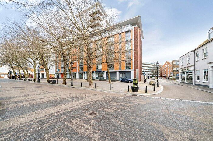2 Bedroom Apartment For Sale In High Street, Poole, Dorset, BH15